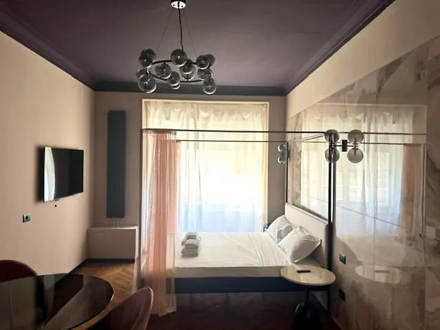 Appartamento Flat In Duomo Milano