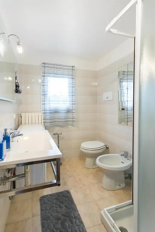 Appartamento Flat In Duomo Milano