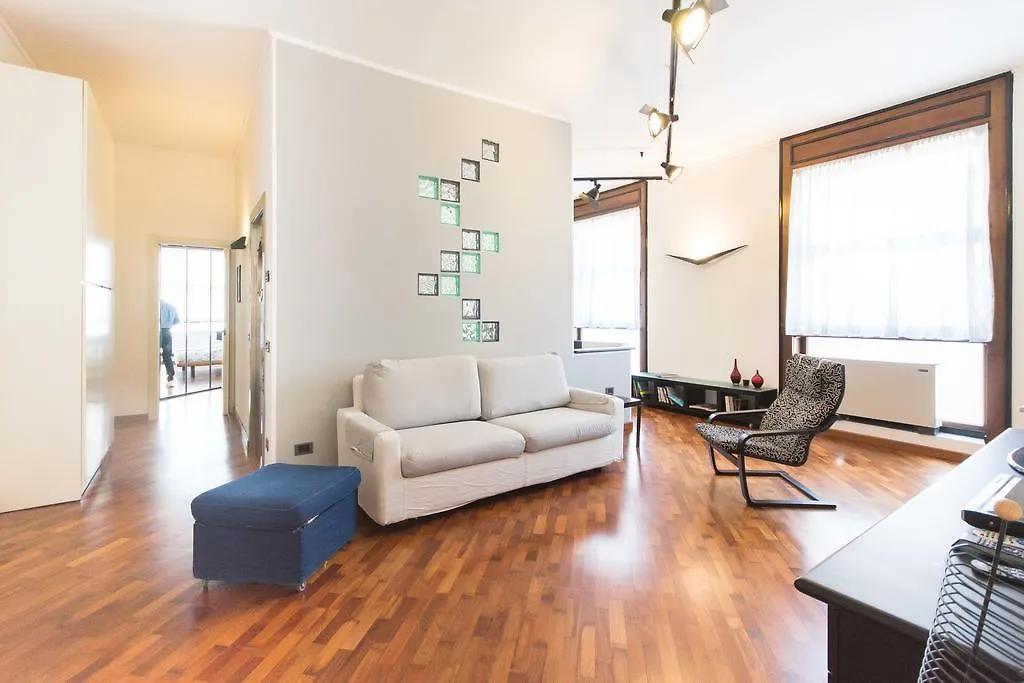 Appartamento Flat In Duomo Milano
