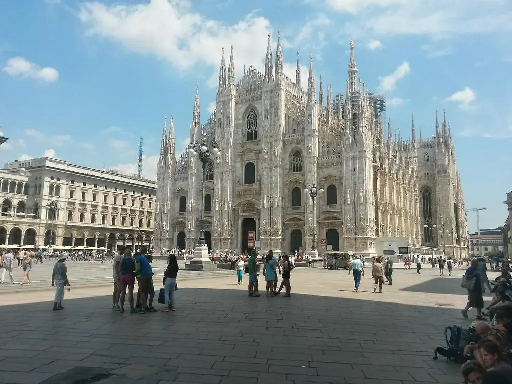 Appartamento Flat In Duomo Milano Italia